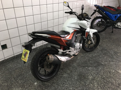 Imagem 11 de 13 de Honda Twister