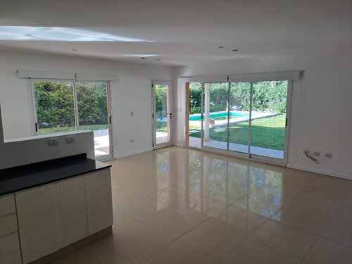Casa En Venta - Barrio Cerrado Las Acacias De Hudson
