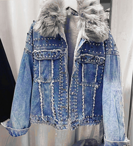 Chaqueta Denim Detalle Tachas Para Invierno Y Verano 2 En 1