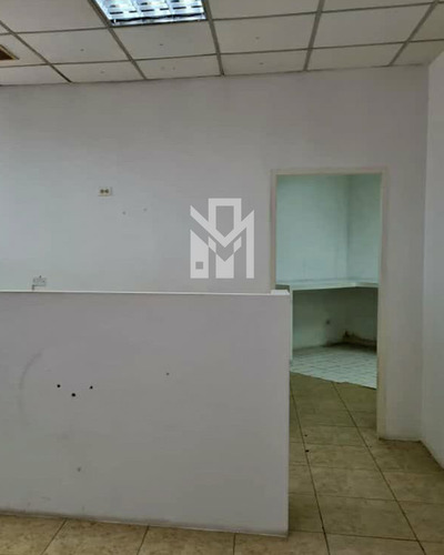 Imagen 4 de 5 de Local Comercial En Venta, Torre Colon, Puerto Ordaz