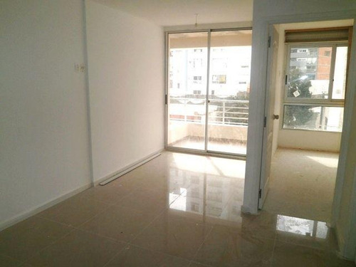 Imagen 2 de 5 de Apartamento De 1 Dormitorio En Venta En Parque Rodó Con Renta