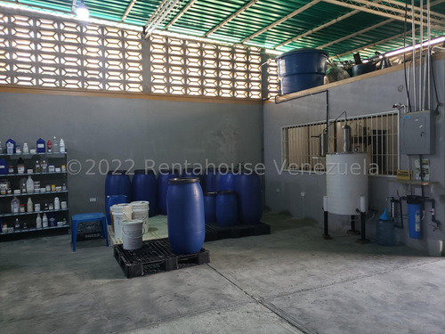 Imagen 10 de 14 de Empresa De Productos Quimicos Enventa Maracay Estef 22-17097