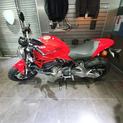 Imagen 6 de 15 de Monster 821 Roja 0km 2022 Ducati Rosario