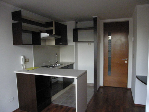 Lindo 1 Dorm 1 Baño Portugal 570 (27588)