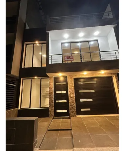Venta Casa De 170mts2 Ciudad 2000, Cali Valle Del Cauca 13467-1