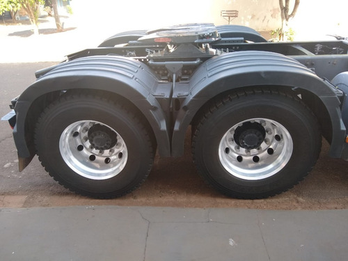 Imagem 7 de 15 de Volvo 540 6x4 2019 Bug Leve Globetrotter Revisado R$ 600.000