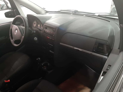 Fiat Idea 1.4 Elx Flex 5p 2009