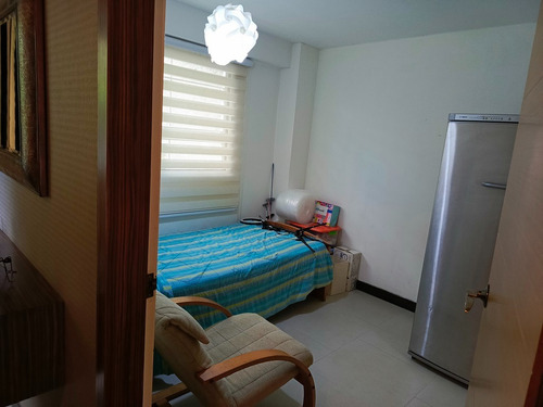 Town House En Venta Urb. El Peñón Baruta