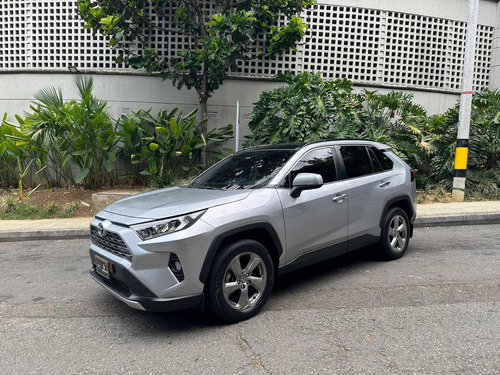 Toyota Rav4 2.5 Limited