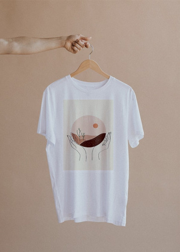 Camiseta De Mujer Diseño Kinesthetic Manos Y Paisaje 