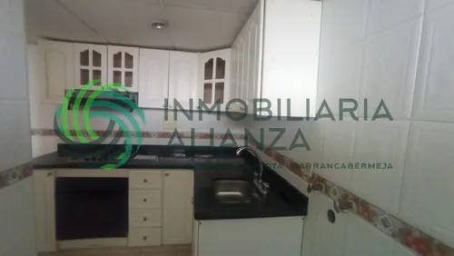 Apartamento En Arriendo En Cañaveral. Cod A6876