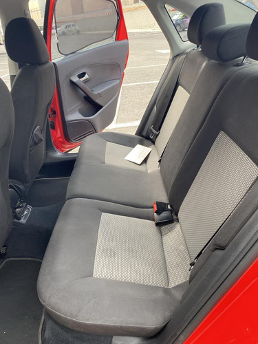 Volkswagen Vento 1.6 Starline At