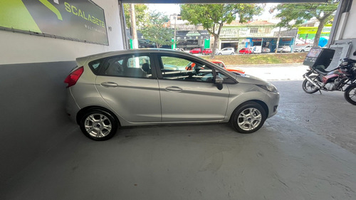 Ford Fiesta FIESTA 1.6 16V FLEX AUT. 5P