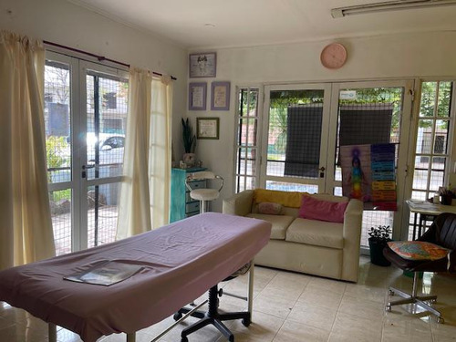 2 Locales Y 3 Departamentos Con Cocheras En Venta En Marcos Paz