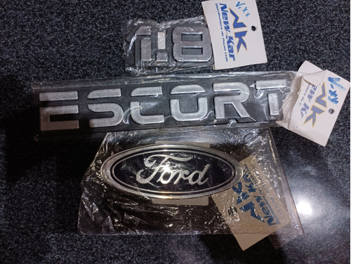 Logo Escort 1.8