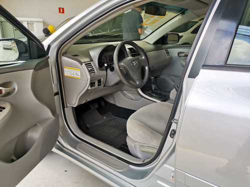 Toyota Corolla 1.8 16v Xli Flex Aut. 4p