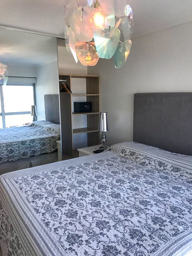 Imagen 8 de 15 de Apartamento En Venta De 2 Dormitorios En Playa Mansa (ref: Lij-5397)