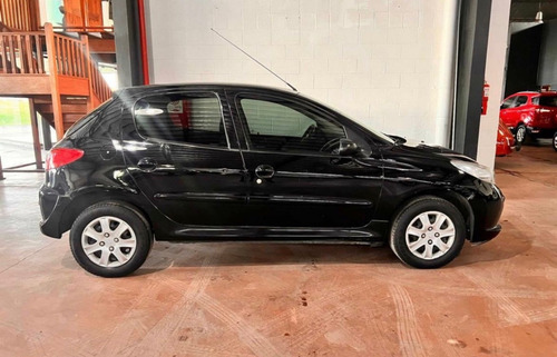Peugeot 207 1.4 Active 75cv