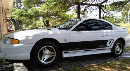 Ford Mustang 3.8 Lts V6 Automatic