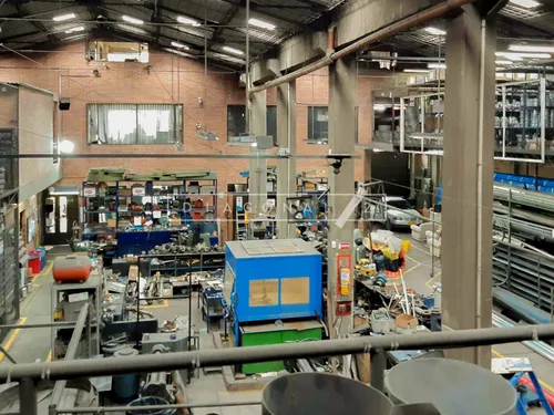 Bodega Industrial En Venta En El Toberín