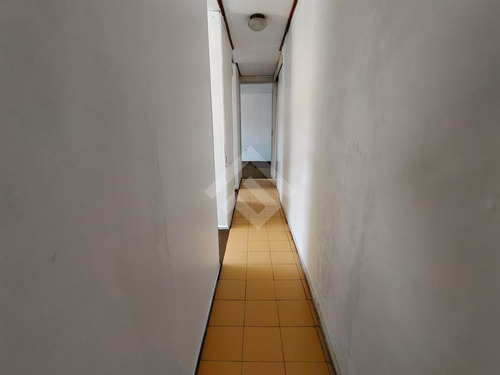 Departamento En Venta De 3 Dorm. En Maipú