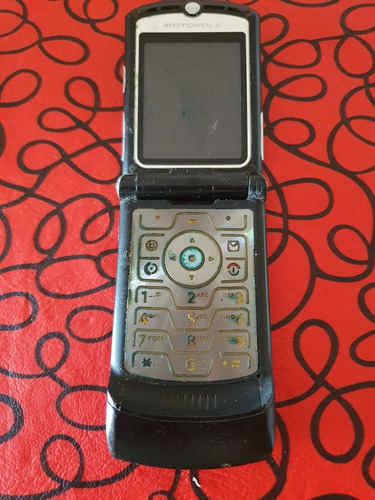 Imagen 2 de 4 de Celular Motorola V3