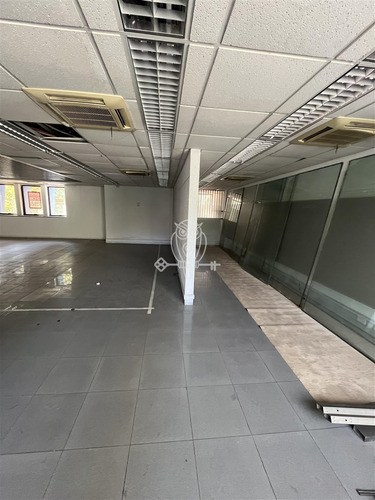 Local Comercial En Arriendo En Las Condes