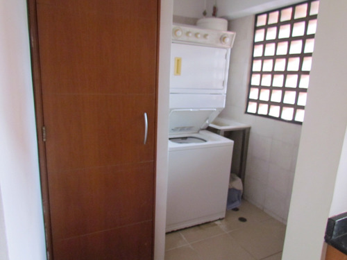 Imagen 10 de 18 de Vendo/alquiler Apto 130m2 2h/3b/3p Mirador Los Campitos 7220
