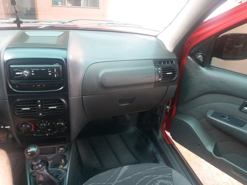 Imagem 11 de 15 de Fiat Strada 1.4 Working Flex Bom Estado