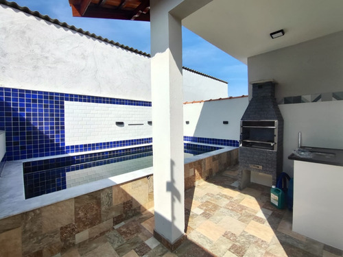 Casa Nova Com Piscina Próximo Da Praia.