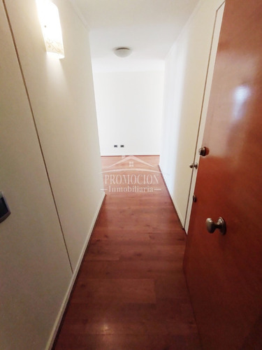 Excelente Ubicación! 3 Habitaciones 2 Baños + 1 Est 1 Bod