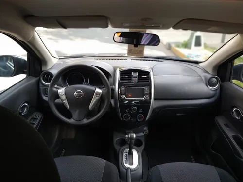 Nissan Versa 1.6 Sense At