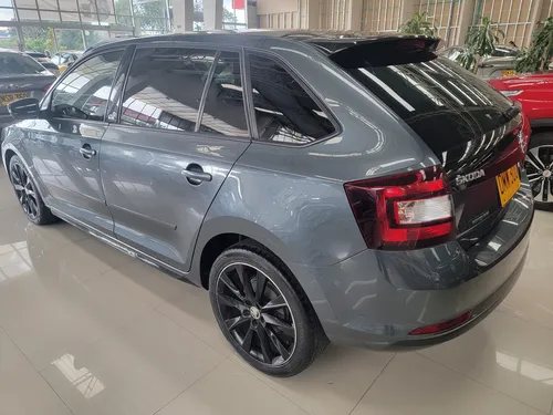 Skoda Rapid 1.6 Spaceback Montecarlo