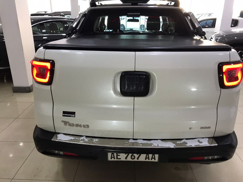 Fiat Toro 1.8 Freedom