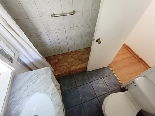Departamento Primer Piso Con Patio - Providencia
