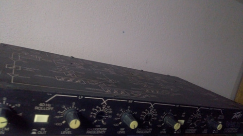 Imagen 2 de 4 de Crosover Peavey V4x