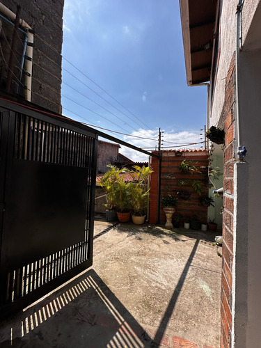 Casa En Venta Db Caneyes