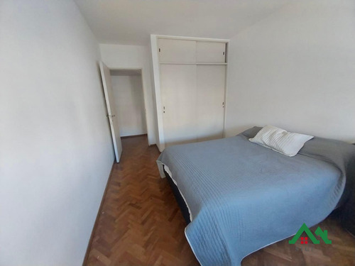 Departamento En Venta Piso Entero, 4 Dormitorios, Cochera En Nueva Córdoba Apto Crédito
