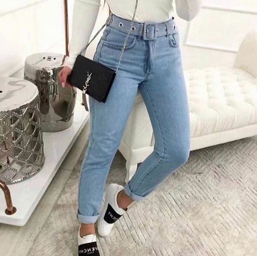 Calça Mom Jeans Claro Com Cinto Vintage Style Old Money