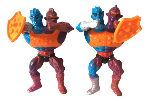 Vintage Two Bad Masters Of The Universe. 