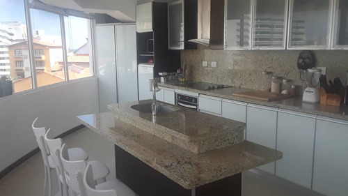 Apartamento En Residencias Vincenzo, Urbanizacion Costa Azul Ic-00158