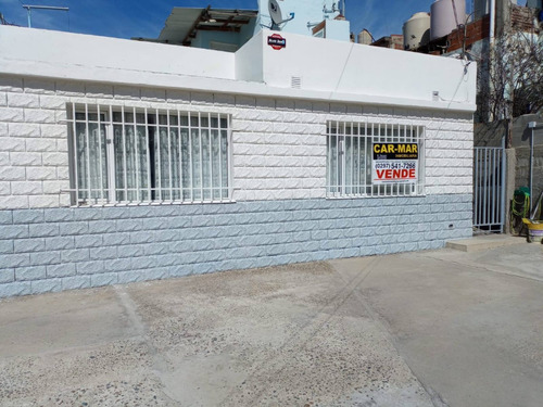 Se Vende Hermosa Casa Familiar En Excelente Ubicación, Ideal Para Familia Numerosa O Inversionistas