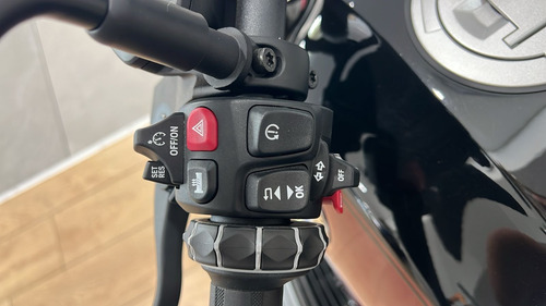 R 12