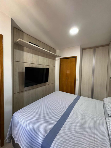 Casa Em Condomínio Com 2 Suítes E Repleta De Planejados