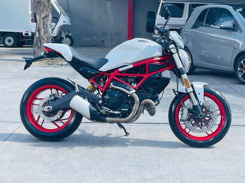 Imagen 4 de 11 de Ducati Monster 797 Año:2018