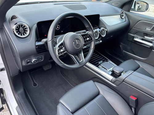 Mercedes-Benz Clase GLA 1.3 200 Progressive