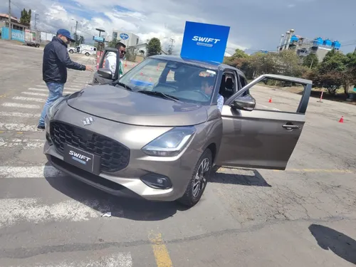 Suzuki Swift Glx At Para Entrega !! Disponible