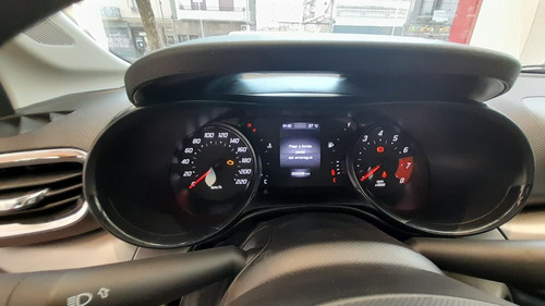 Imagen 4 de 17 de Fiat Argo 1.8 Precision 2022