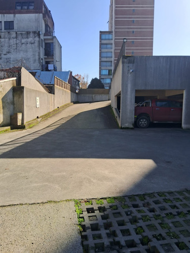 Arriendo Estacionamiento Costado Udec