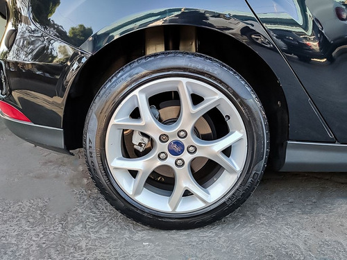 Imagem 9 de 13 de Ford Focus 2.0 Se Hatch Plus 16v